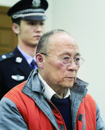 73岁的孙千佛受审摄/记者曹博远