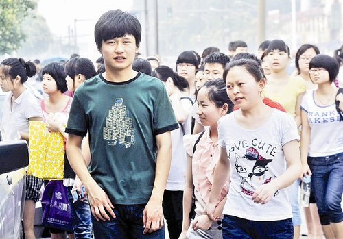 高考前赴京捐髓 最美高考生被北航录取