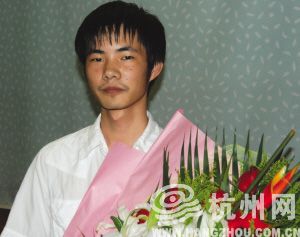 清华北大还没定 他们是09浙江文理科第一(图)
