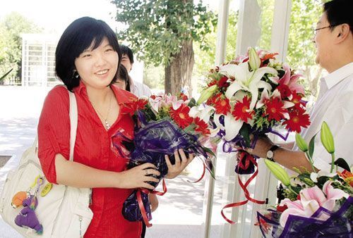 京文科头名未被港大录取 将入港中大学会计学