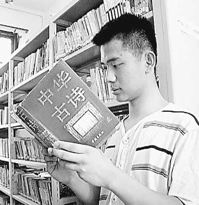 最牛高考作文考生数学仅45分 偏才路在何方