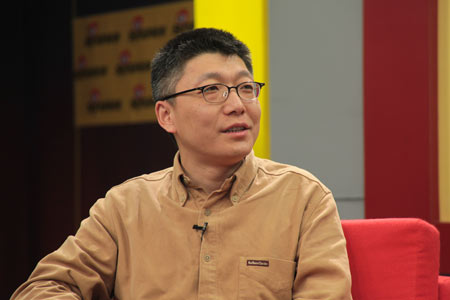 北京大学招办主任秦春华做客新浪解析2010年高考招生
