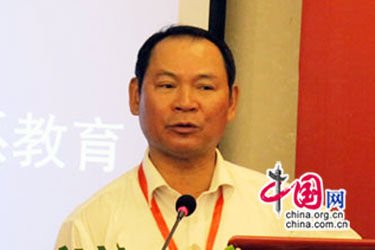 广东教育厅副厅长：加分很公平 取消没意义